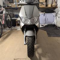 Scooter Gilera Runner 125
