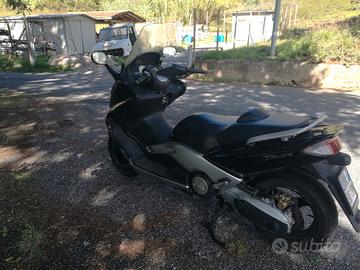 Yamaha T Max