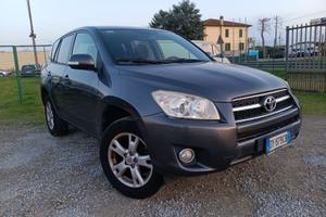 Toyota RAV 4 RAV4 Crossover 2.2 D-4D 150 CV DPF Lu