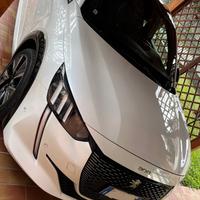 Peugeot 208 GT line