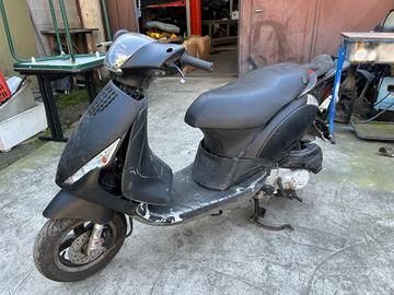 Piaggio Zip 50