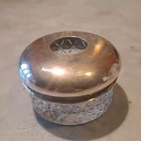 Antico Porta Capelli  in Cristallo e Argento 