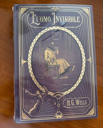 L’uomo invisibile di H.G. Wells.