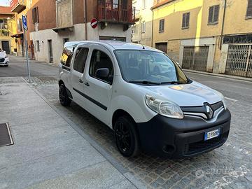 RENAULT KANGOO MAXI