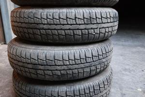 Gomme con cerchi 135/80/R13 70T
