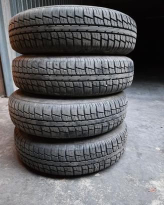 Gomme con cerchi 135/80/R13 70T