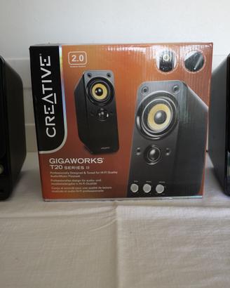 Altoparlanti multimediali a due vie