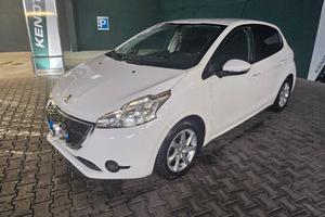 PEUGEOT 208 1.4 HDI 68CV Neopatentati