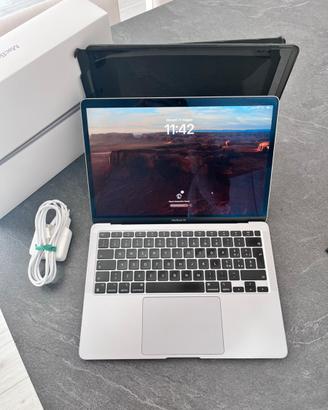 MacBook Air M1 13” 256GB Grigio Siderale+Cover