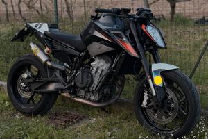 KTM Duke 790 105 cv