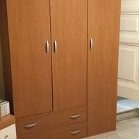 armadio con cassetti 