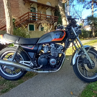 Yamaha Xj 550