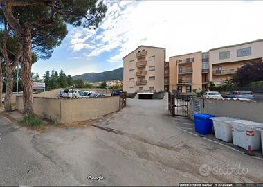 Comodissimo deposito magazzino