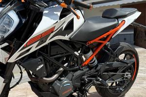 Ktm duke 125