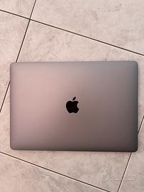 Macbook pro 13” retina 256gb intel core i5