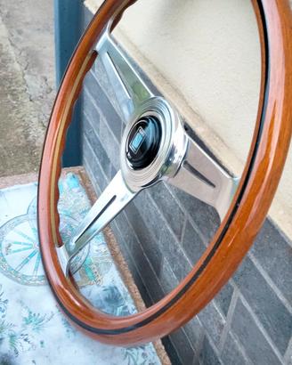 Volante in legno Nardi con mozzo VW  o Mini