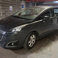 Peugeot 5008 HDI 120 Cv euro 6 unico proprietario