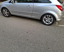 Opel corsa metano 1.2 da privato