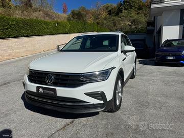 VOLKSWAGEN Tiguan 2.0 TDI 150CV SCR DSG Life