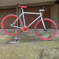 Bici scatto fisso