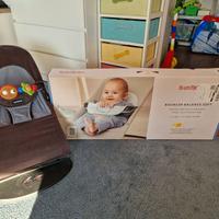 BabyBjörn Sdraietta Balance Soft + Giochi Nero/Gri