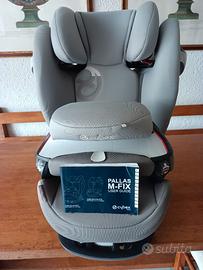 Seggiolino auto Pallas