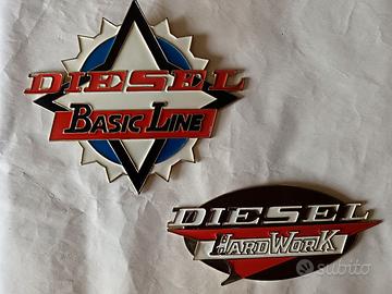 2 Insegne pubblicitarie metallo negozio DIESEL '80