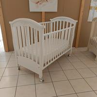 Lettino in legno Nuovo😊