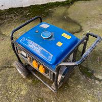 Generatore a benzina