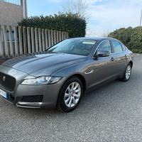 JAGUAR XF 2.0 AWD PORTOFOLIO