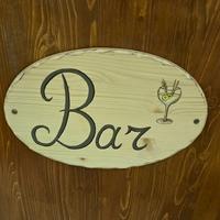 targhetta in legno scritta bar