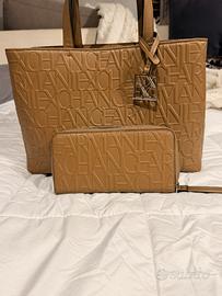 Borsa originale Armani con portafoglio come nuovi