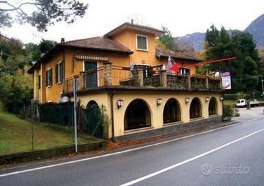 Immobile in asta di 165 m² con 3 locali e box auto