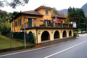 Immobile in asta di 165 m² con 3 locali e box auto