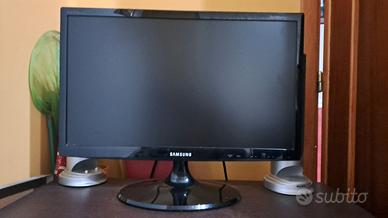 tv monitor 22 pollici samsung