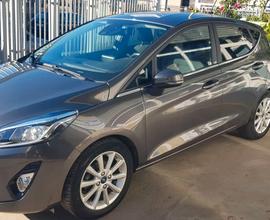 Ford Fiesta 1.1 75 CV GPL 5 p Titanium