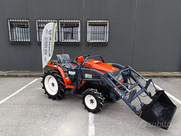 TRATTORE - KUBOTA A 195 - CON CARICATORE FRONTALE