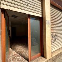 Guspini- Locale commerciale centralissimo