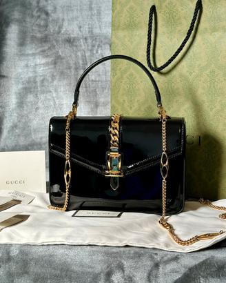 Gucci Sylvie nera in vernice