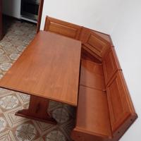 Tavolo piu panca ad angolo 