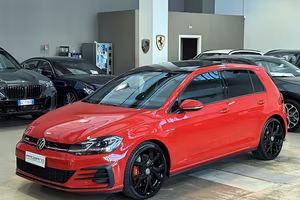 Volkswagen Golf GTI 2.0 tsi Performance DSG - 19"