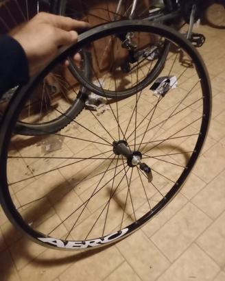 Cerchi ruote bici da corsa triban pattino