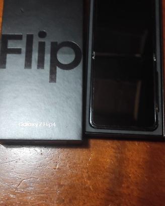 smartphone ZFlip4