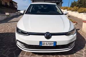 Volkswagen Golf 1.0 TSI EVO Life