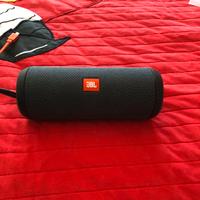 Cassa jbl essential bluetooth