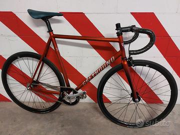 Bici scatto fisso