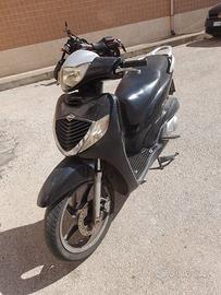 sh 125