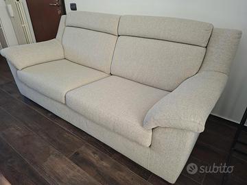 Divano 4 posti poltronesofà