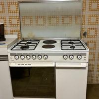 Piano cottura con forno