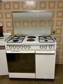 Piano cottura con forno